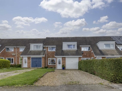 3 bedroom terraced house for sale in Brayfield Way, Old Catton, NR6