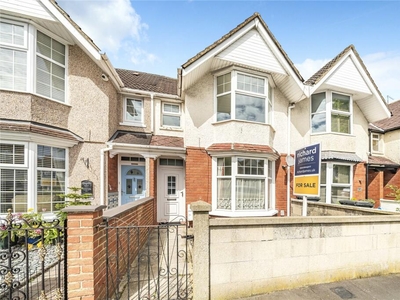 3 bedroom terraced house for sale in Groundwell Road, Swindon, Wiltshire, SN1