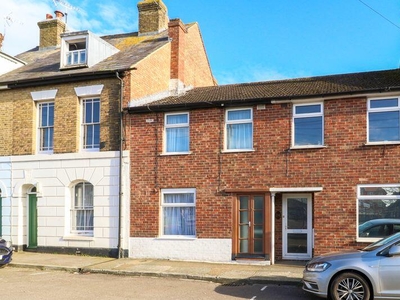 3 bedroom terraced house for sale in Havelock Street, Canterbury, CT1