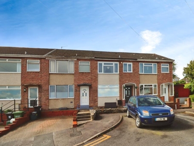 3 bedroom terraced house for sale in The Orchards, Kingswood, Bristol, BS15