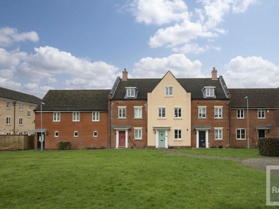 3 bedroom town house for sale in Marauder Road, Old Catton, NR6