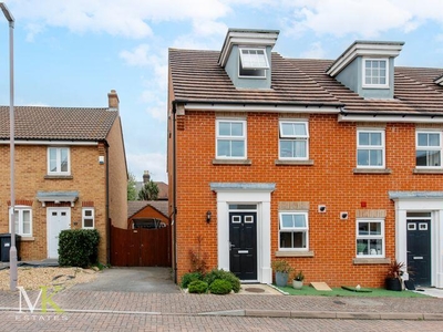 3 bedroom town house for sale in Wilkins Gardens, Bournemouth, BH8