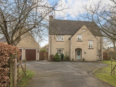 4 Bed House For Sale in Upper Rissington, Gloucestershire, GL54 - 4877480