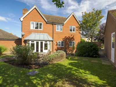 4 bedroom detached house for sale in Homersham, Canterbury, CT1