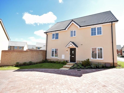 4 bedroom detached house for sale in Old Catton, NR6