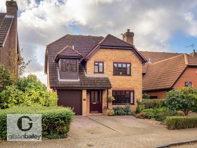 4 bedroom detached house for sale in Padgate, Thorpe End, NR13