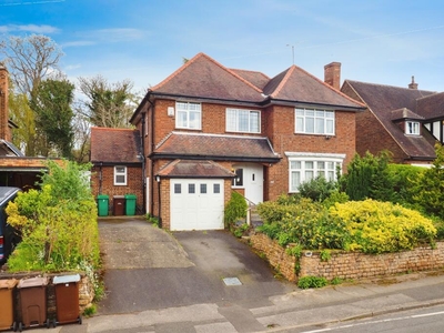 4 bedroom detached house for sale in Parkside, Wollaton, Nottingham, NG8
