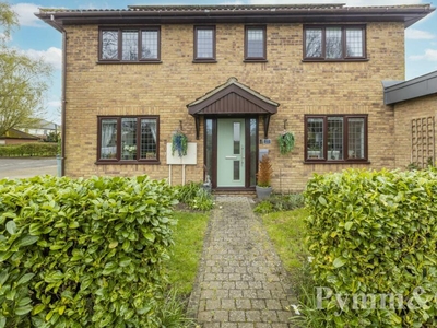 4 bedroom detached house for sale in Priors Drive, Old Catton, NR6