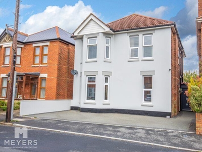 4 bedroom detached house for sale in Shelbourne Road, Charminster, BH8