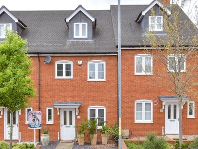 4 bedroom terraced house for sale in Colyn Drive, Maidstone, Kent, ME15