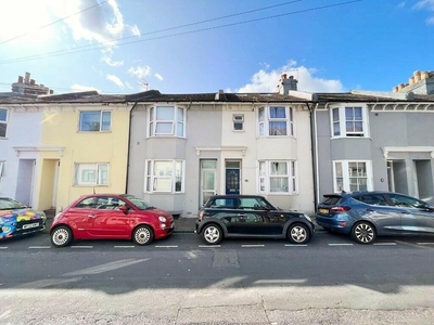 4 bedroom terraced house for sale in St. Mary Magdalene Street, Brighton, BN2