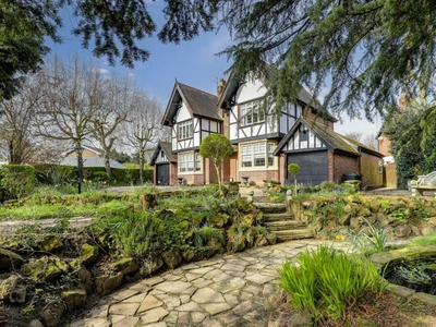 5 bedroom detached house for sale in Mansfield Road, Redhill, Nottinghamshire, NG5 8LS, NG5