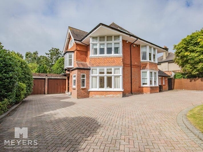 5 bedroom detached house for sale in Portchester Road, Bournemouth, BH8
