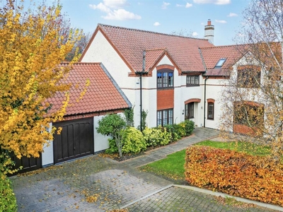 5 bedroom detached house for sale in St. Winifreds Court, Kingston-On-Soar, Nottinghamshire, NG11 0DQ, NG11