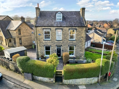 5 bedroom detached house for sale in Woodside Road, Beaumont Park, Huddersfield, West Yorkshire, HD4