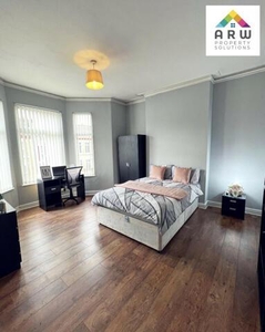 5 Bedroom House Liverpool Merseyside