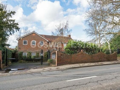 5 Bedroom House Mill Hill Great London
