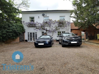 5 bedroom manor house for sale in Holme House, Holme Pierrepont, NG12
