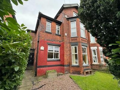 5 bedroom semi-detached house for sale in Oak Avenue, Chorlton, M21
