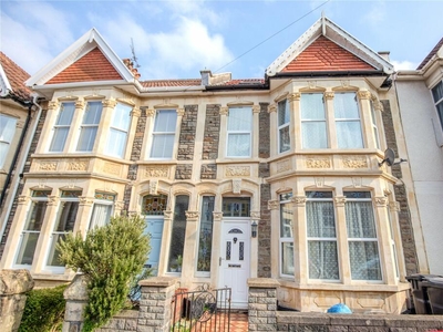 5 bedroom terraced house for sale in Brentry Road, Bristol, BS16