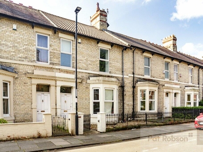 5 bedroom terraced house for sale in Holly Avenue, Jesmond, Newcastle upon Tyne, Tyne and Wear, NE2