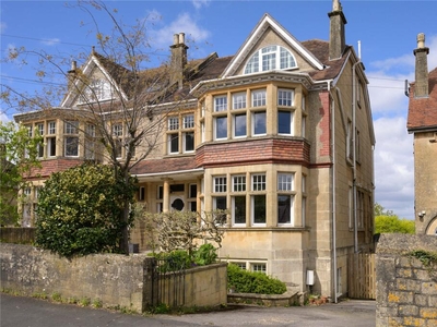 6 bedroom semi-detached house for sale in Bloomfield Road, Bath, Somerset, BA2