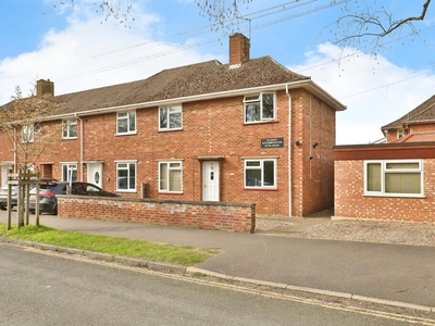 6 bedroom semi-detached house for sale in Friends Road, Norwich, NR5
