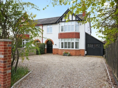 6 bedroom semi-detached house for sale in London Road, Charlton Kings, Cheltenham, Gloucestershire, GL52