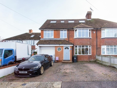 6 bedroom semi-detached house for sale in Milton Close, Canterbury, CT1