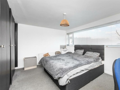 6 bedroom terraced house for sale in Ticehurst Road, BN2