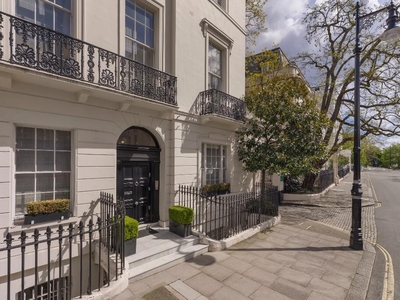 8 bedroom town house for sale in Wilton Crescent, London, SW1X
