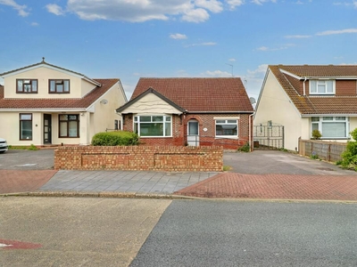 Detached bungalow for sale in 74 Central Road, Drayton, Hampshire, PO6 1QX, PO6