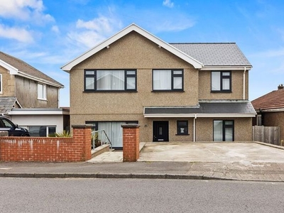 Detached house for sale in Chestnut Avenue, West Cross, Swansea SA3