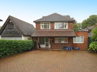 Detached house to rent in Chesham, Buckinghamshire HP5