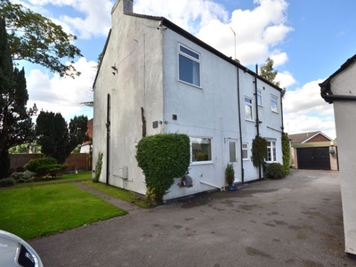 Detached house to rent in Inglemire Lane, Cottingham HU16