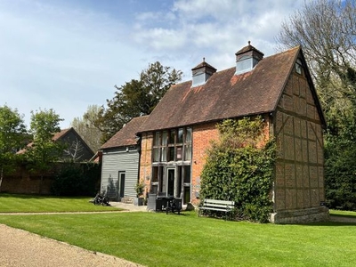Detached house to rent in Long Wittenham, Long Wittenham, Oxfordshire OX14