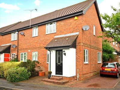 End terrace house to rent in Hammonds Lane, Billericay CM11
