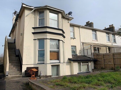 Flat to rent in 27 Dartmouth Road, Paignton TQ4