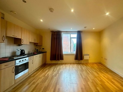 Flat to rent in Apartment, Pearl House, Princess Way, Swansea SA1