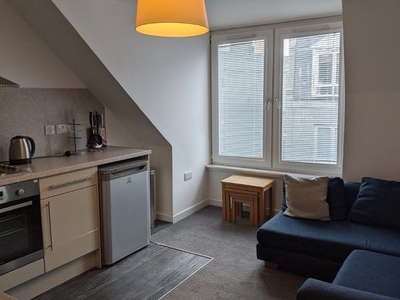 Flat to rent in Ashvale Place, City Centre, Aberdeen AB10