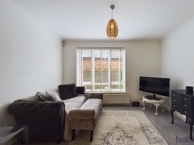 Flat to rent in Balfour House, 5 Balfour Road, Weybridge, Surrey KT13