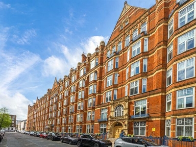 Flat to rent in Bickenhall Street, London W1U
