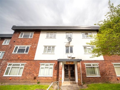 Flat to rent in Birch Court, Woolaston Avenue, Lakeside, Cardiff CF23