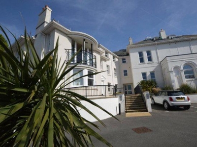 Flat to rent in Cary Road, Torquay TQ2
