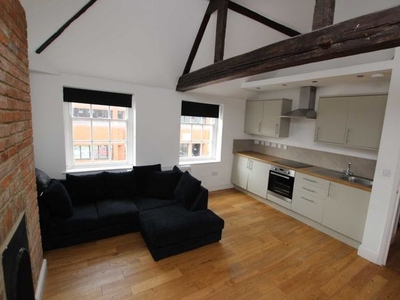 Flat to rent in Castle Street, Reading RG1