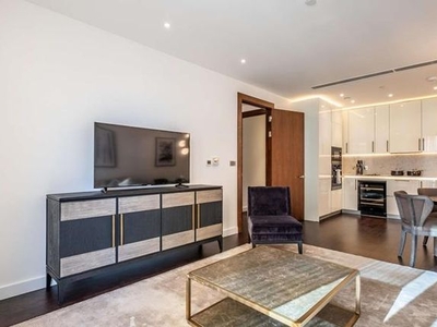 Flat to rent in Charles Clowes Walk, London SW11