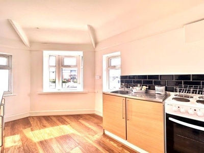 Flat to rent in Chester Road, Birmingham B36