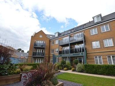 Flat to rent in Constables Way, Hertford SG13