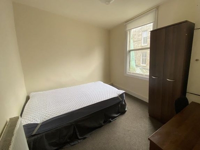 Flat to rent in Crichton Street, Dundee DD1