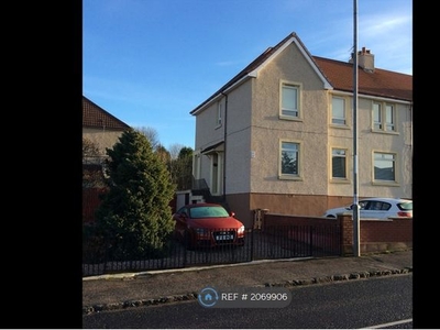 Flat to rent in Gartlea Road, Airdrie ML6